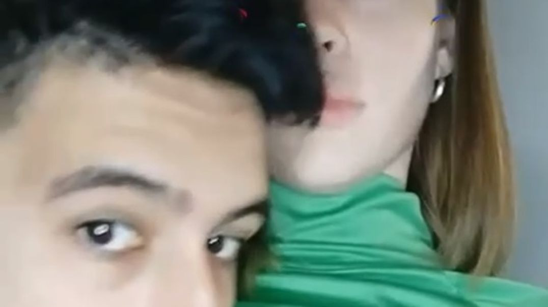 Un Videito Con Mi Hermanastra😇